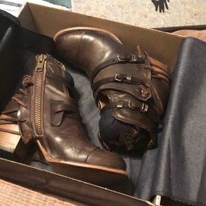 FreeBird boots and Carlos short boots